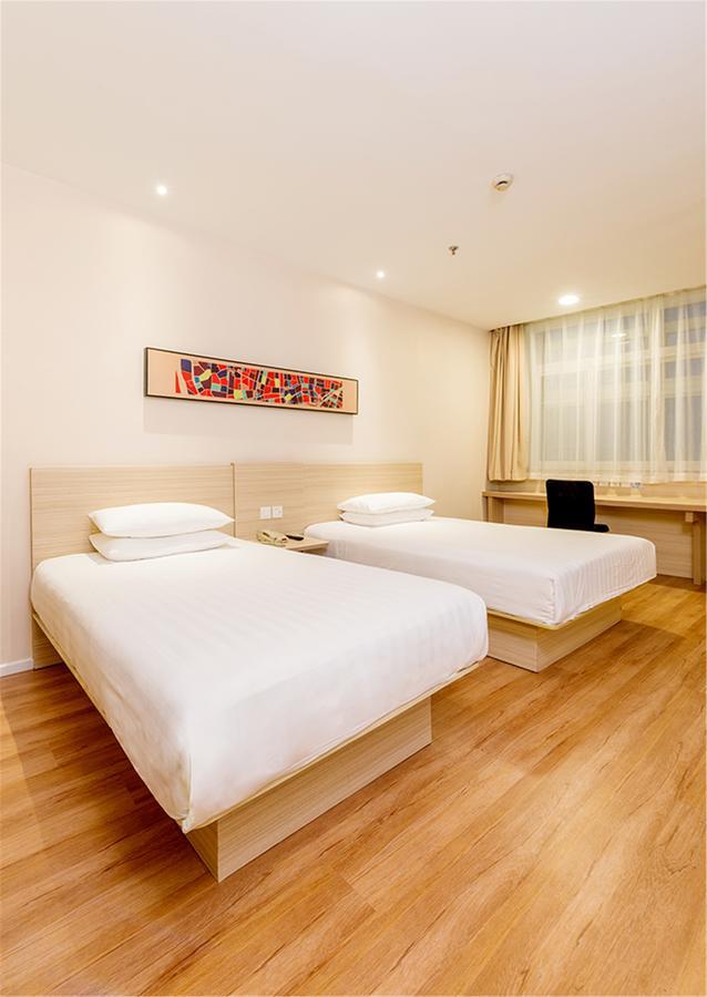 Hanting Hotel Shanghai Gonghua Road Bagian luar foto