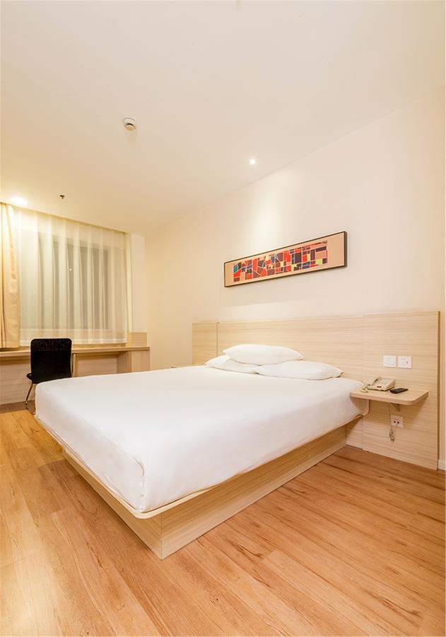 Hanting Hotel Shanghai Gonghua Road Bagian luar foto